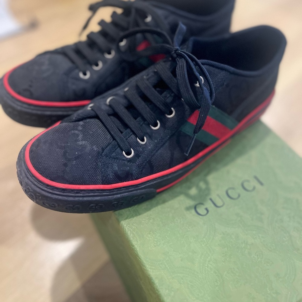 Gucci off the grid